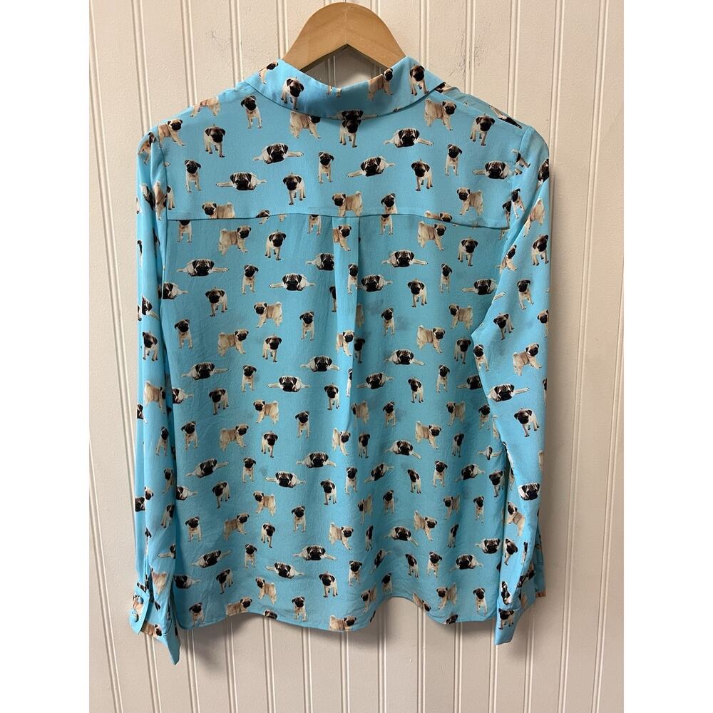 NWOT Alice + Olivia “Willa” pug party Silk button down shirt Medium - Picture 3 of 5